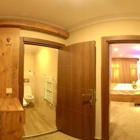 Nour & Hotel