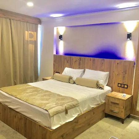 Hotel Nour &